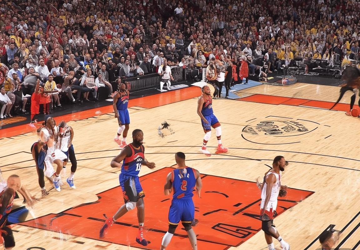 2017NBA季后赛：骑士猛龙巅峰对决战术解析与火花瞬间